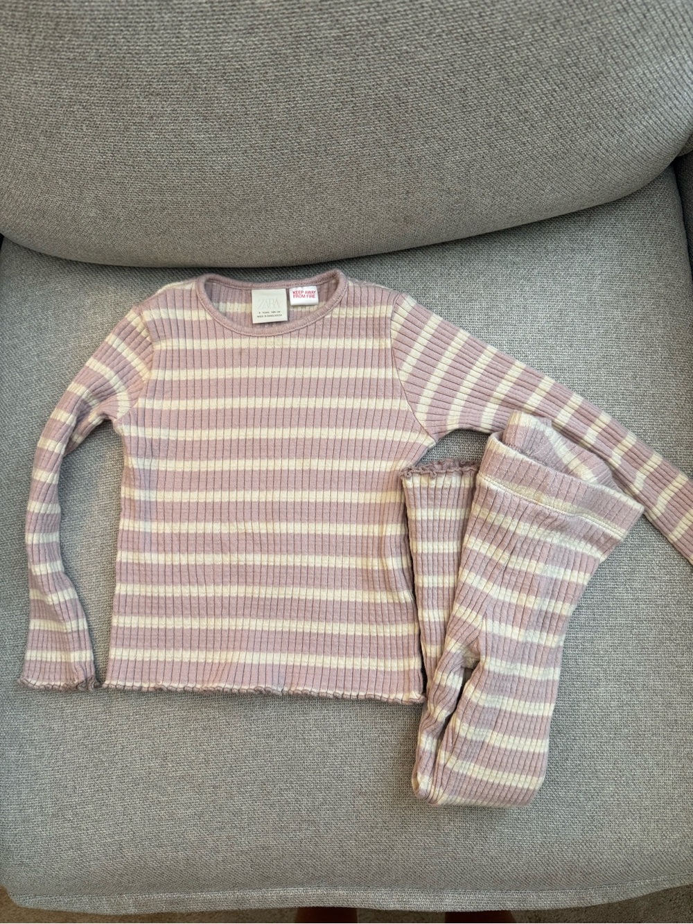 ZARA Striped Ribbed Crew Sweater in Lavender and Cream